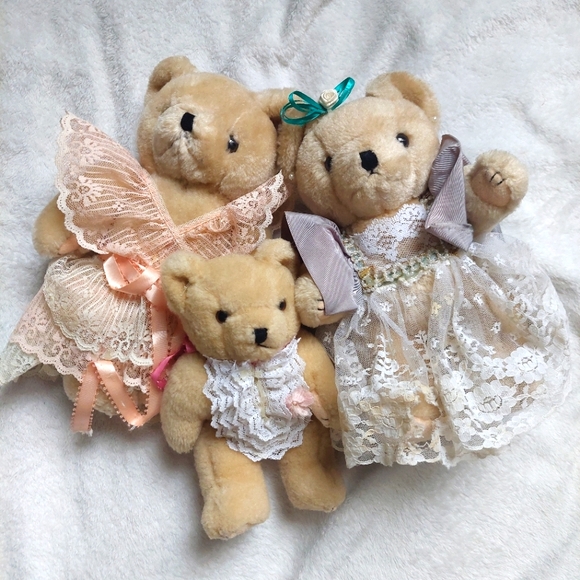 Other - Adorable Vintage Teddy Bear Trio with Lace Dresses